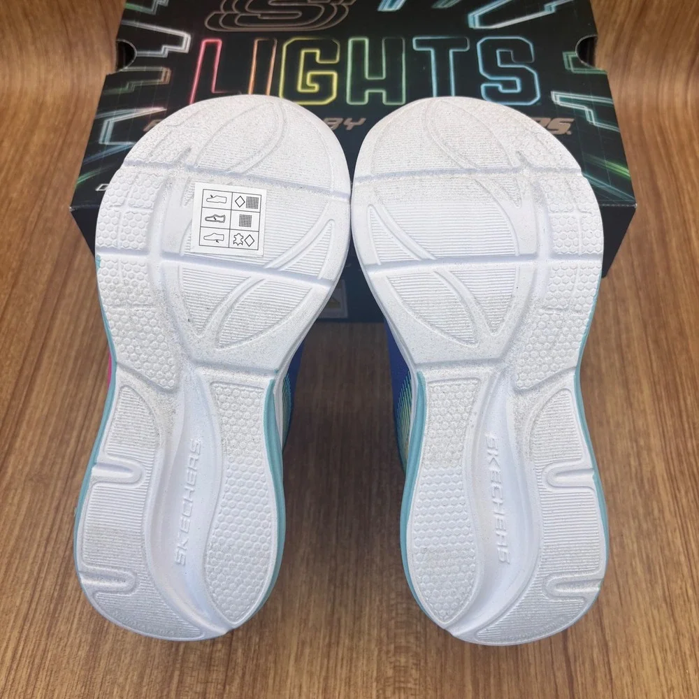 Skechers lights cosmic